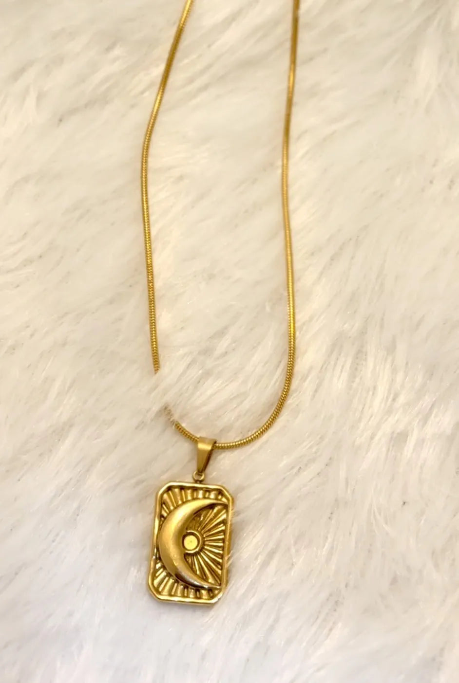 Vanilla Glow Sun Moon Pendant Necklace (18K Gold Plated Elegant Radiant Jewelry Piece) For Women