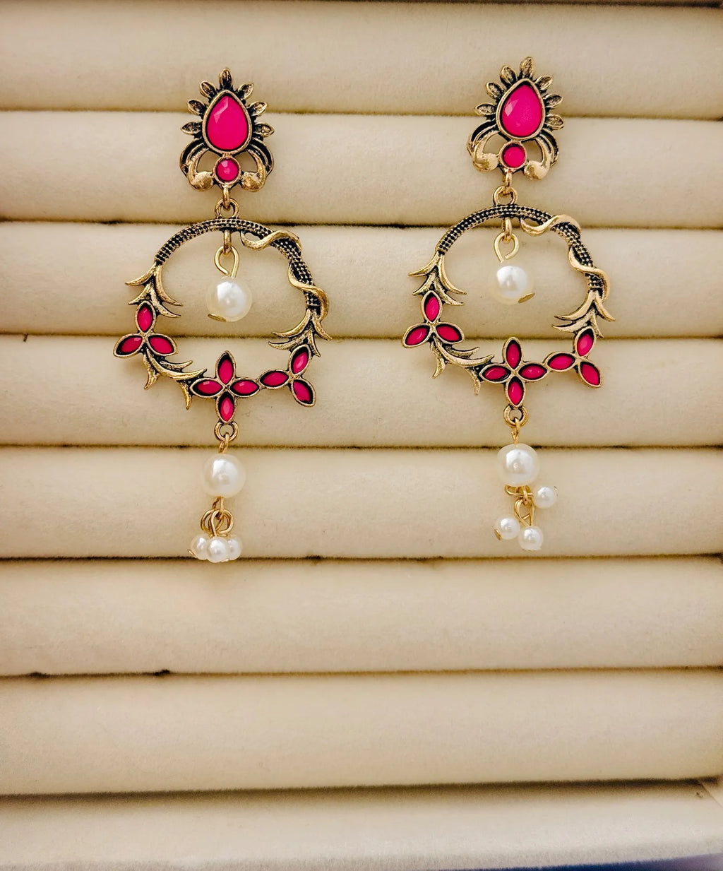 Lustrous Pearl Grace Antique GoldPlated Earring