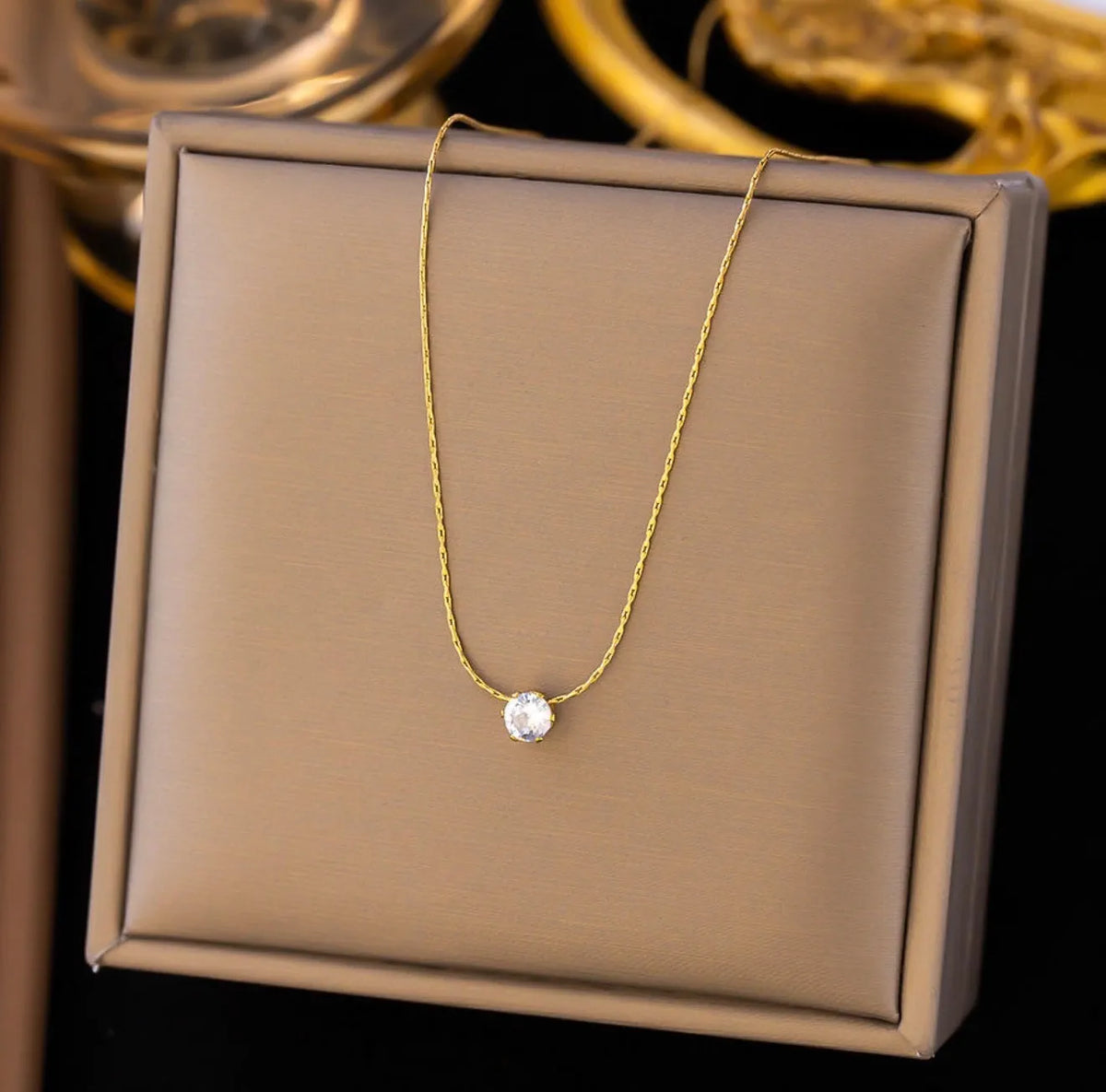 Round Diamond Necklace For Women