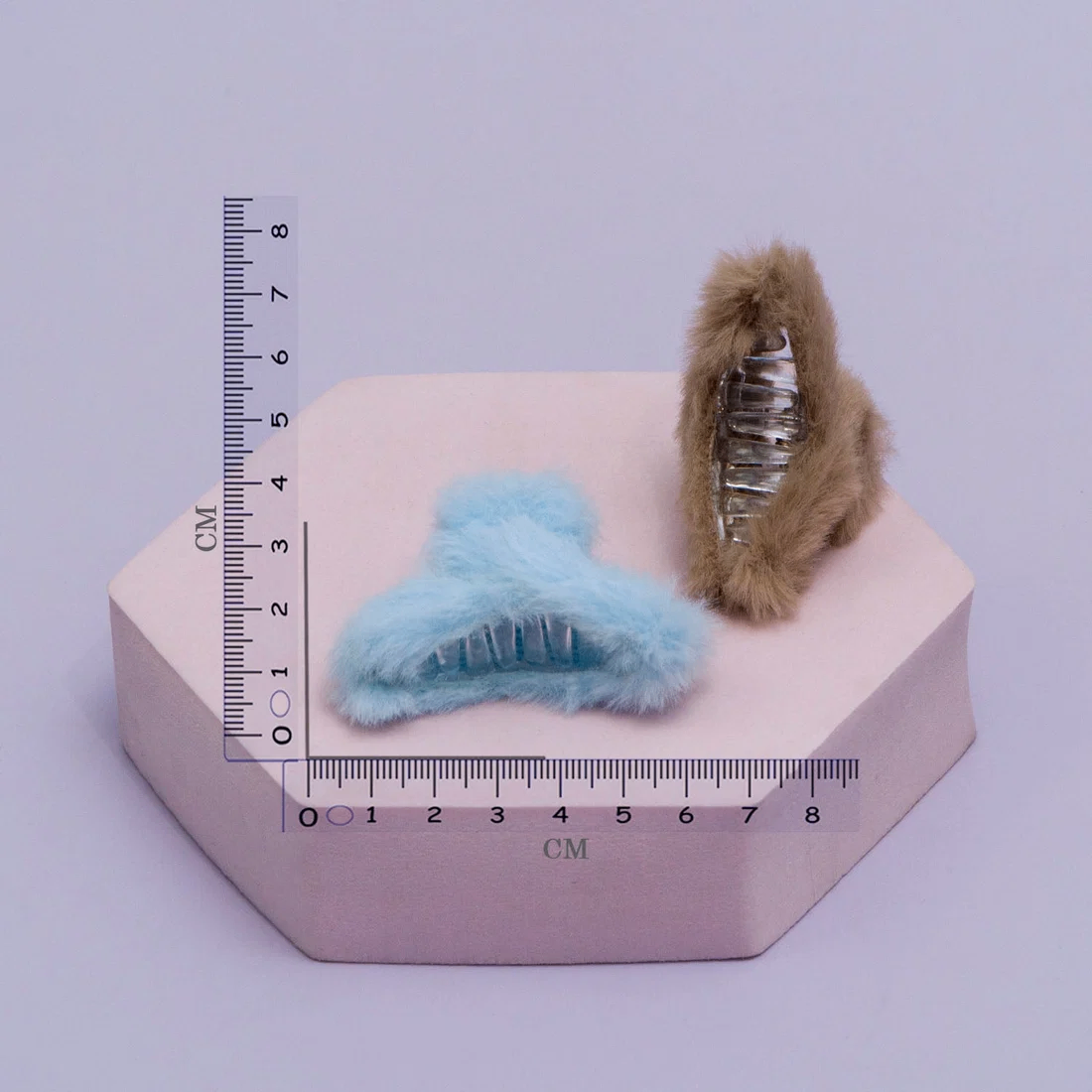 Fluffy Korean Claw Clips (Random Colour)