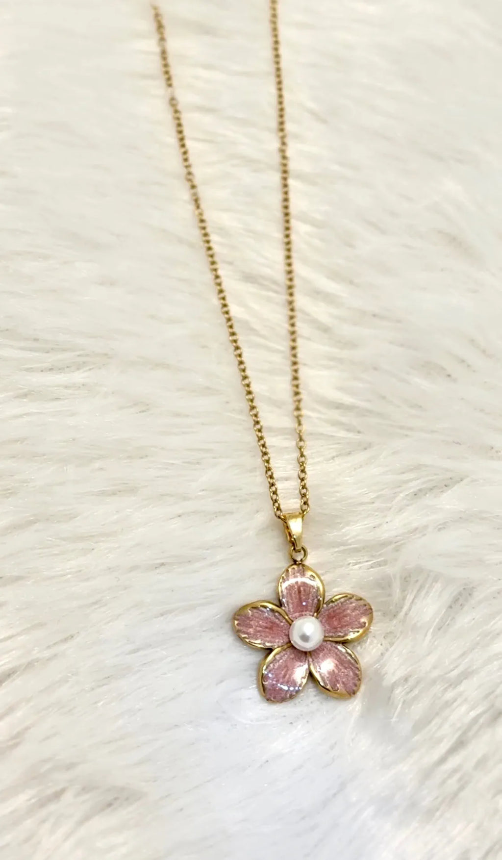 Clean Girl Aesthetic Minimal Chain Necklace (18K Gold Plated Chic Trendy Everyday Jewelry) For Women